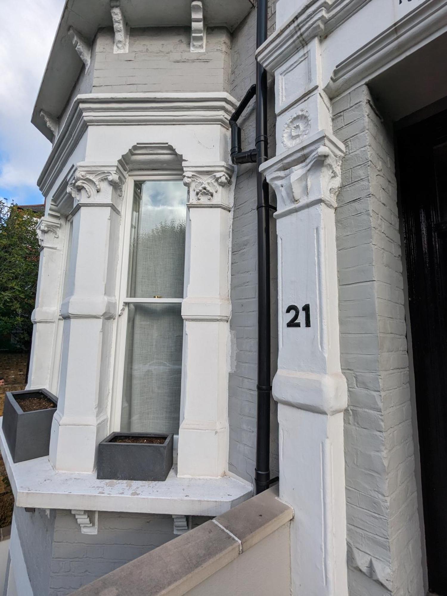 Charming Bright 2-Bed Heritage Flat, Battersea Park, London Apartment