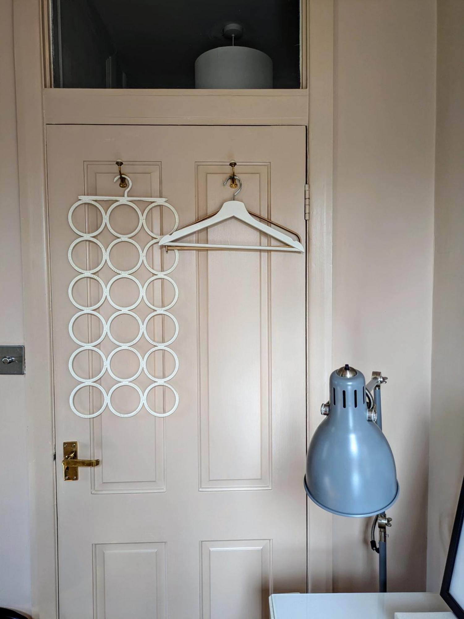Charming Bright 2-Bed Heritage Flat, Battersea Park, London * London