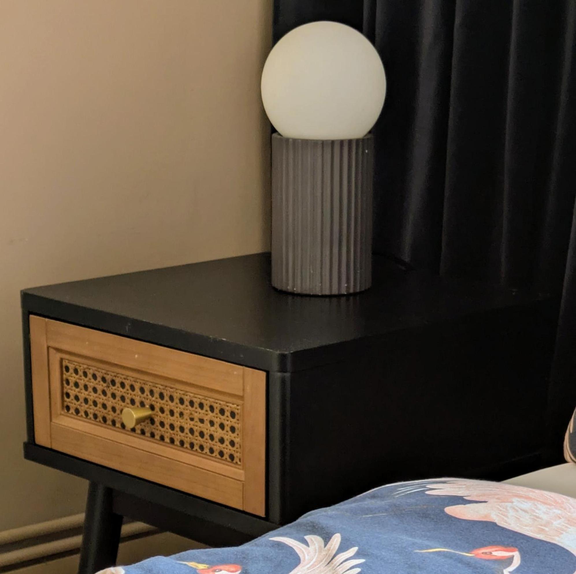 Charming Bright 2-Bed Heritage Flat, Battersea Park, London